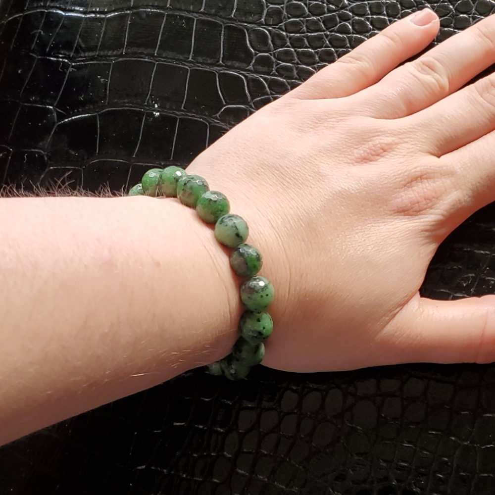 Handmade gemstone bracelet - Picture 2 of 4